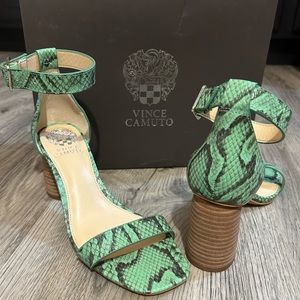 Vince Camuto NWT Ankle Strap Sandals Size 7 1/2 M